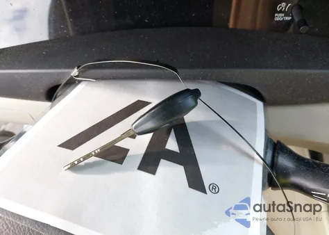 2007 Toyota Camry Le z USA, uszkodzony, nr VIN 4T1BE46K67U670368